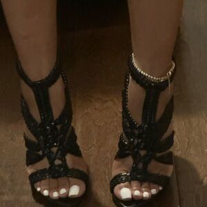 Elegant Black Strappy Women's Sandals